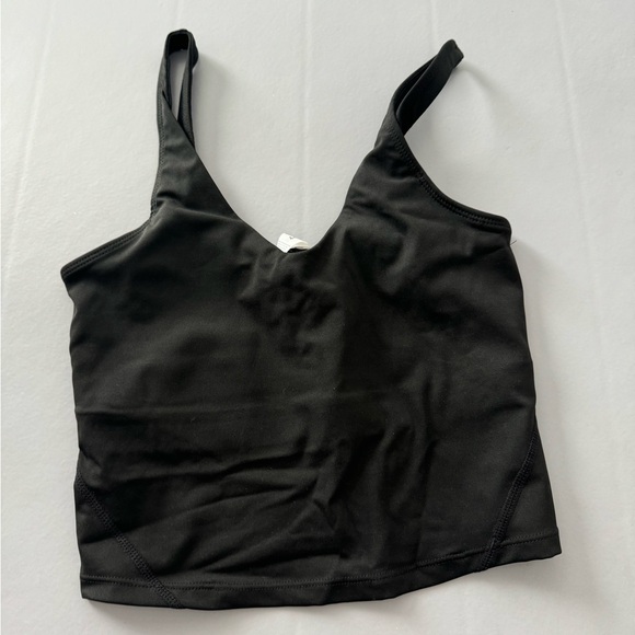 Workout top - Picture 3 of 3